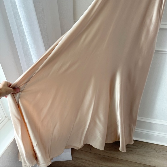 NEW Show Me Your Mumu Faith Maxi Dress in Champagne Luxe Satin sz S - Picture 5 of 9